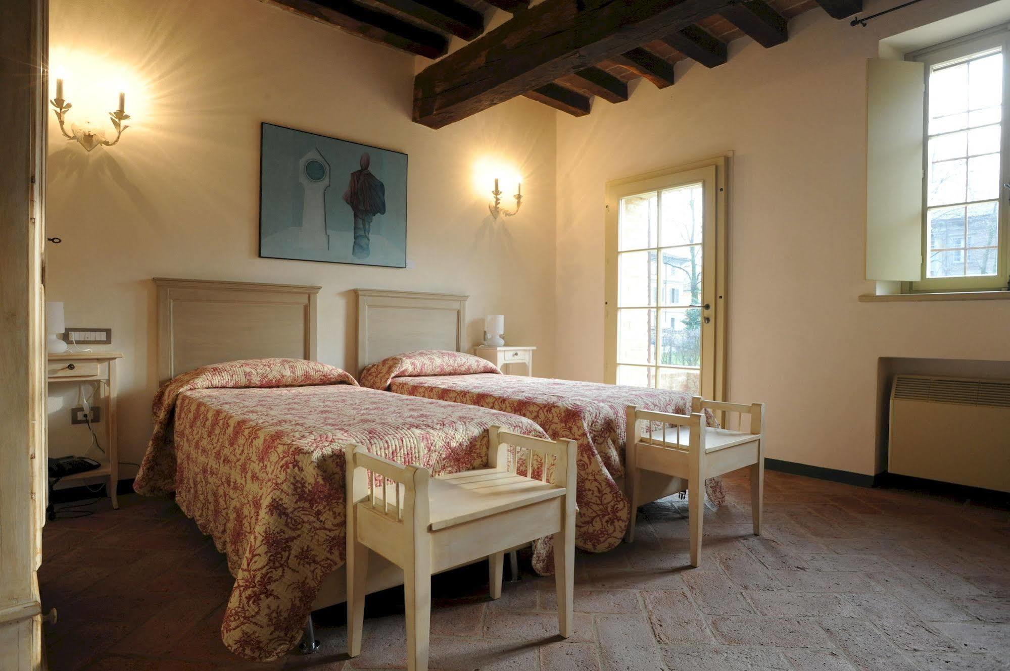 Locanda Del Re Guerriero San Pietro in Cerro Extérieur photo